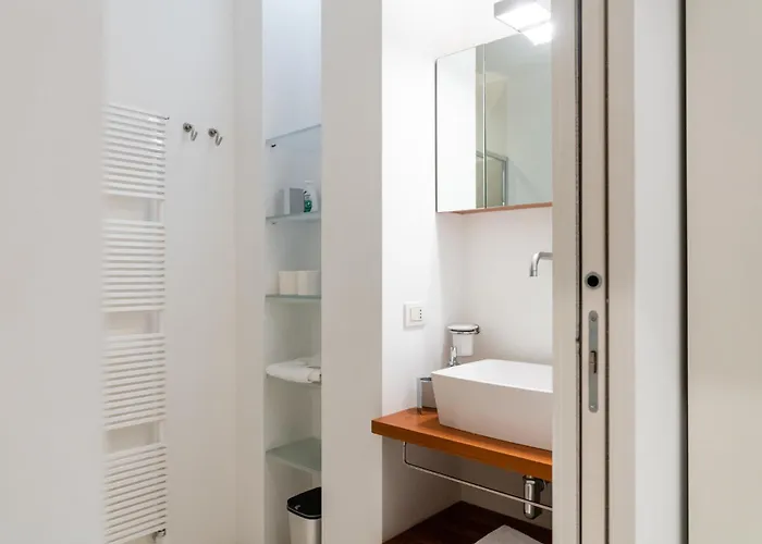 Deluxe  Two-Bedroom Separate Building Apartment